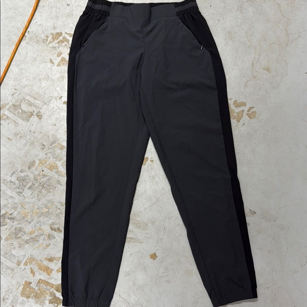Men's Black Jogger Pants Fabletics Windsor Jogger… - image 1